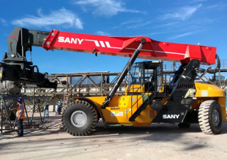 Reach Stacker Sany SRSC45T