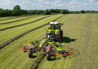 Rotorschwader Claas Liner 2700 Trend