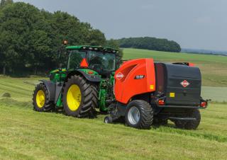 Rundballenpressen Kuhn FB 3130