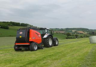 Rundballenpressen Kuhn VB 2265