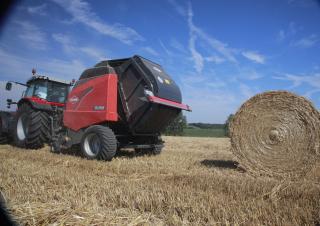 Rundballenpressen Kuhn VB 2295