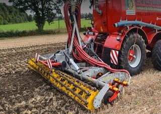 Scheiben- u. Zinkeneggen Väderstad Carrier X 425