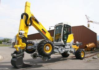 Schreitbagger Menzi M325