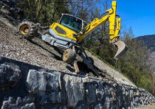 Schreitbagger Menzi M335