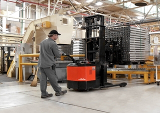Schubstapler Elektro Linde ML14ASX