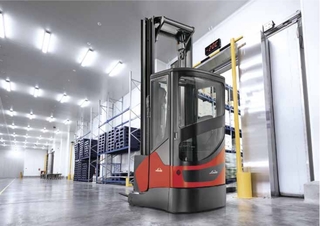 Schubstapler Elektro Linde R14X High
