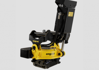 Anbaugeräte Schwenkrotator engcon EC02B