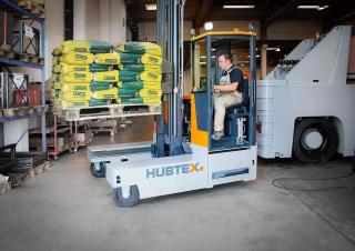 Seitenstapler Seitenstapler Elektro Hubtex DS 27 EL