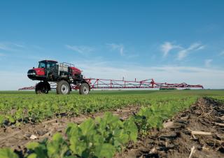 Selbstfahrende Feldspritzen Case IH Patriot® 2250