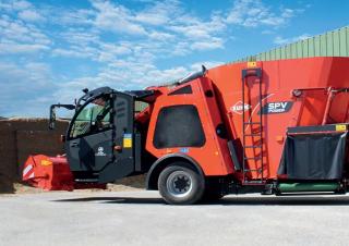 Fütterungstechnik Selbstfahrende Futtermischwagen Kuhn SPV Access 12.1 DL