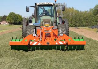Fütterungstechnik Silowalze Holaras Stego 400-PRO