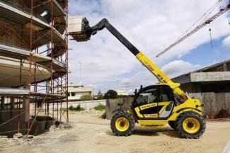 Teleskopen starr New Holland LM 732
