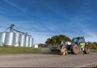 Teleskopen starr Claas Scorpion 7044