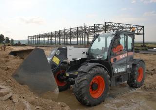 Teleskopen starr Bobcat TL470HF Agri
