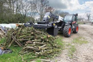 Teleskopen starr Bobcat TL 470 HF