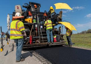 Straßenfertiger auf Ketten Astec ROADTEC SP-200