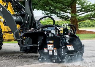 Straßenfräsen John Deere Construction CP30E