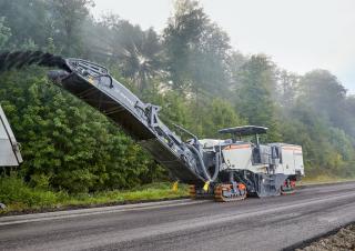 Straßenfräsen Wirtgen W 250 Fi