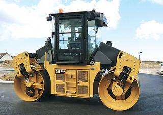 Walzen Tandem-Vibrowalzen Caterpillar CD54B