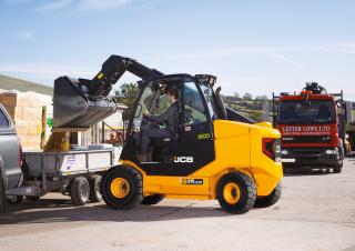 Teleskopen starr JCB 35-23D
