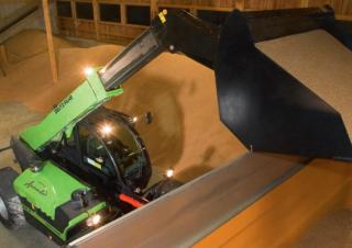 Teleskopen starr DEUTZ-FAHR Agrovector 30.7