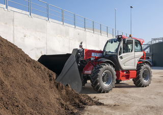 Teleskopen starr Manitou MLT 960