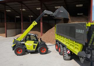 Teleskopen starr Claas Scorpion 746