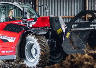 Teleskopen starr Massey Ferguson TH.6030 H 
