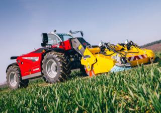 Teleskopen starr Massey Ferguson TH.7038 H 
