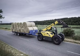 Teleskopen starr New Holland TH7.37 Plus