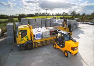 Teleskopen starr JCB TLT35D