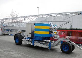 Turmkrane-LK-ud Condecta E 2407 HS