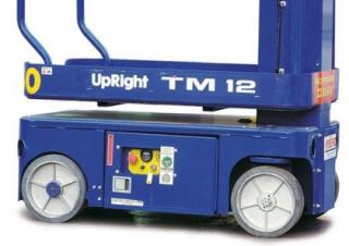 Teleskoparbeitsbühnen Senkrechtmast-Arbeitsbühnen UpRight TM 12