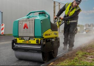 Walzen Vibro-Grabenwalzen Ammann ARW 65
