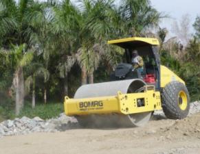 Walzen Walzenzüge Bomag BW 212 D-40