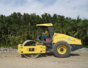 Walzen Walzenzüge Bomag BW 212 D-40