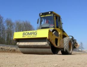 Walzen Walzenzüge Bomag BW 213 DH-4
