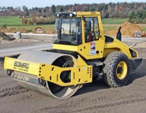 Walzen Walzenzüge Bomag BW 213 DH-4