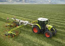 Allrad-Traktoren Claas Arion 550