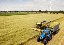 Feldhäcksler 4-WD New Holland FR 700
