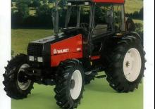 Allrad-Traktoren Valmet 355