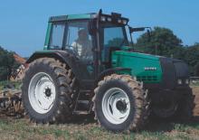 Allrad-Traktoren Valtra 6350 HI