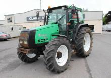 Allrad-Traktoren Valtra 6400