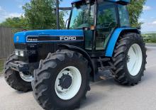 Allrad-Traktoren Ford-NH 7840 SL A Dual