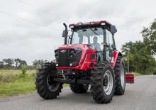 Allrad-Traktoren Mahindra 8100