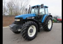 Allrad-Traktoren Ford-NH 8160 A Range