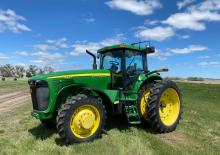 Allrad-Traktoren John Deere 8220
