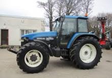 Allrad-Traktoren Ford-NH 8260 A Dual