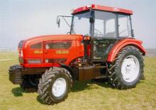 Allrad-Traktoren Belarus 921.3