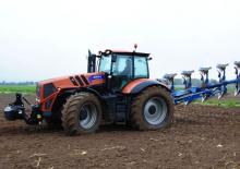 Allrad-Traktoren Terrion ATM 7400